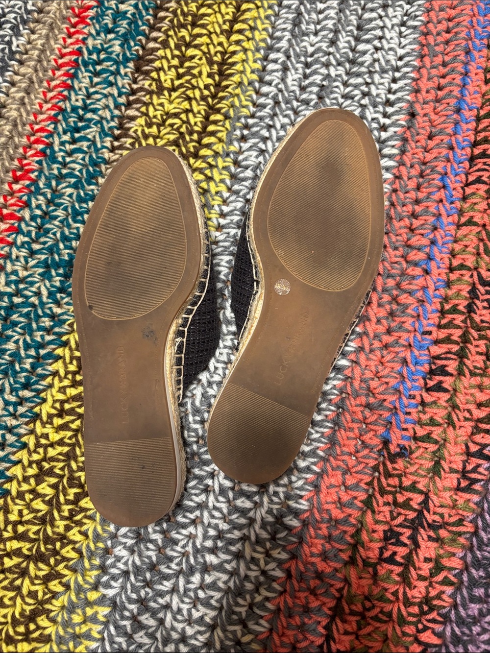 BEAUTIFUL Lucky Brand Black Woven Slip-On Mules Sz 6 - Picture 8 of 9